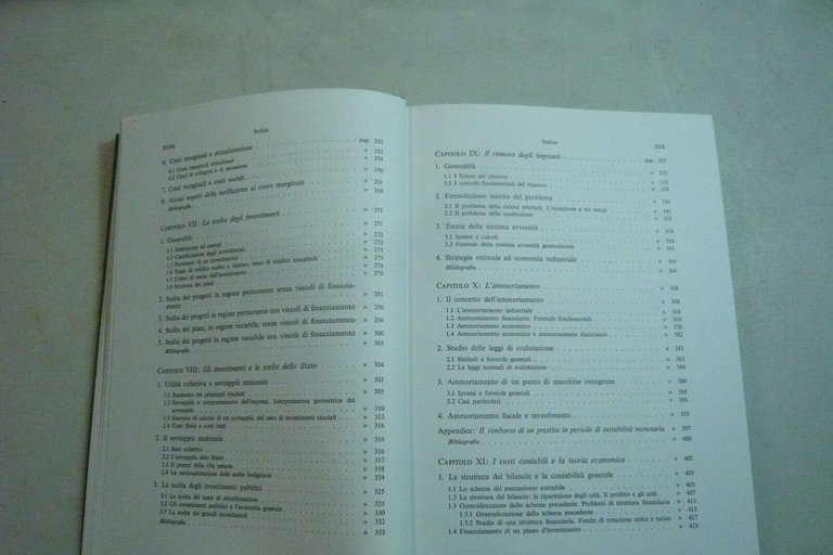 Abraham-Thomas,MICROECONOMIA,1973[economia