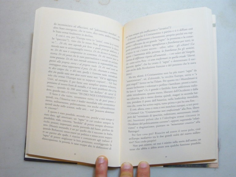 Alessandro Marcucci Pinoli Di Valfesina,DODICI.I mesi della nostra vita, 2005