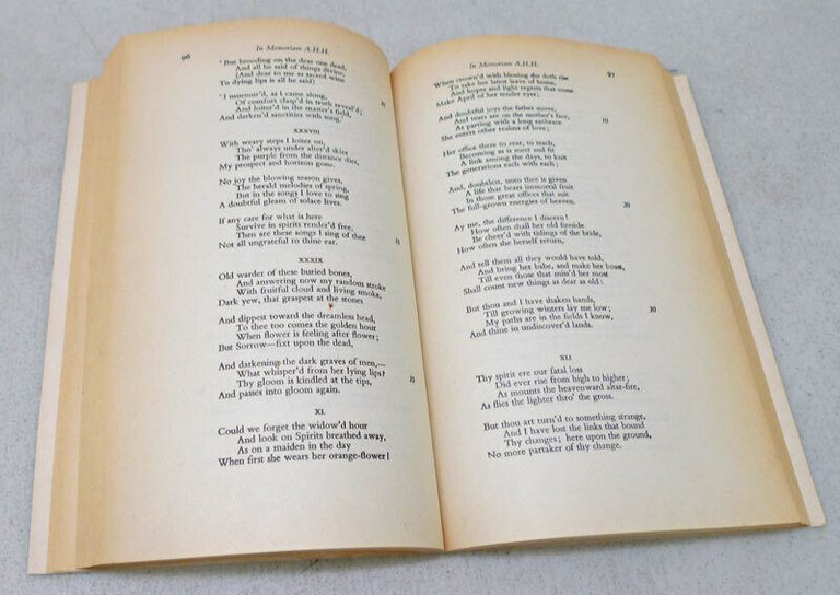 Alfred Tennyson,IN MEMORIAM, MAUD AND OTHER POEMS,1974 Dent[poesia inglese