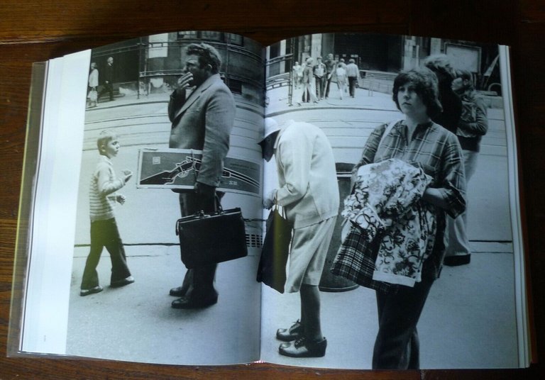 ANNI '70.FOTOGRAFIA E VITA QUOTIDIANA,Silvana 2009[catalogo mostra,Nuoro