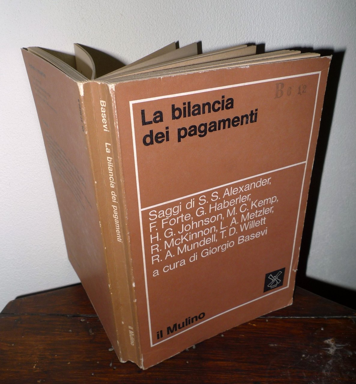 Basevi,LA BILANCIA DEI PAGAMENTI,1971 il Mulino[ECONOMIA