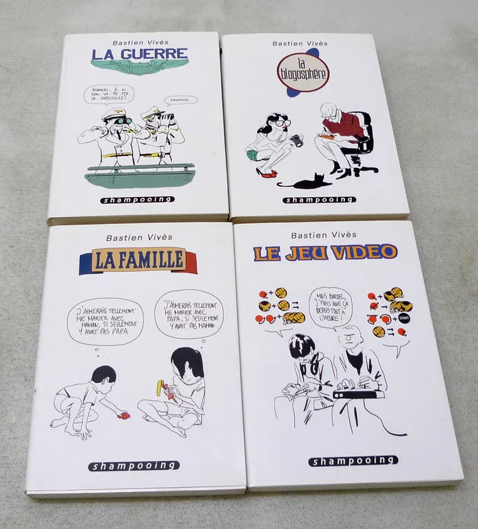 Bastien Vivès,LE JEU VIDEO/LA FAMILLE/BLOGOSPHERE/GUERRE,2012[fumetti,BD