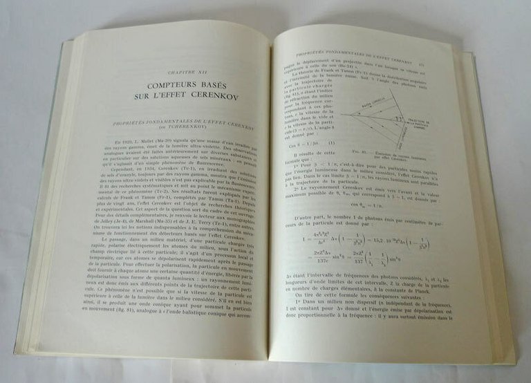 Blanc,DÉTECTEURS DE PARTICULES(COMPTEURS ET SCINTILLATEURS),1959[fisica nucleare