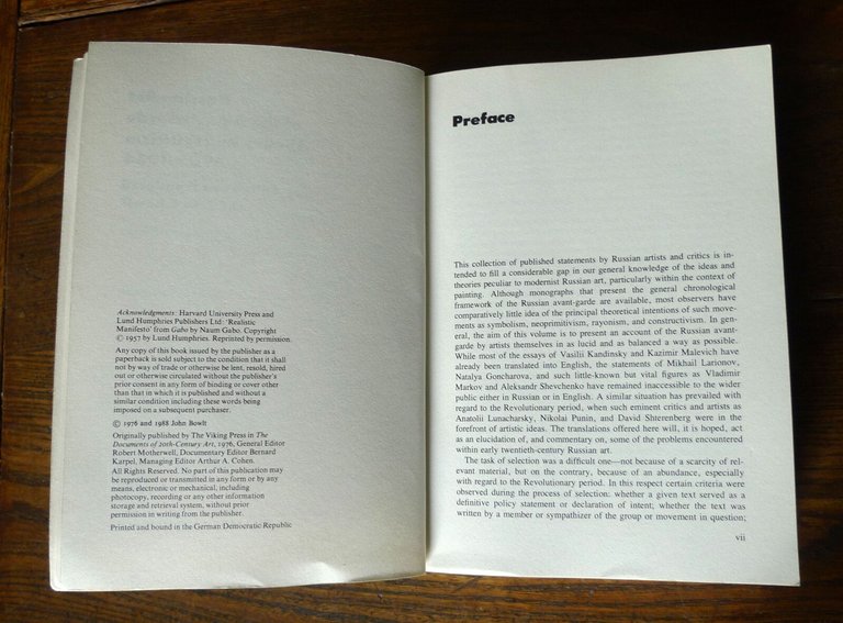 Bowlt,RUSSIAN ART OF THE AVANT-GARDE.THEORY AND CRITICISM 1902-1934[arte russa