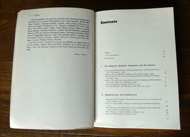 Bowlt,RUSSIAN ART OF THE AVANT-GARDE.THEORY AND CRITICISM 1902-1934[arte russa