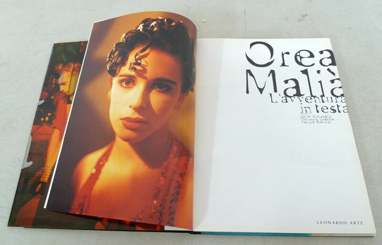 Branzaglia,OREA MALIÀ.L'AVVENTURA IN TESTA,1998[storia,parrucchiere,Bologna