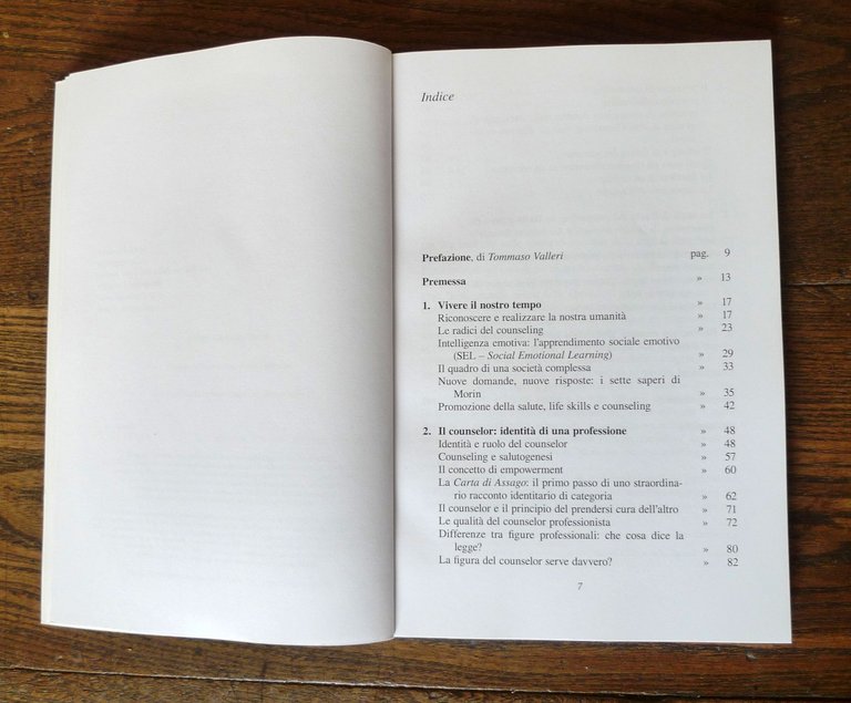 Caporale,ESSERE COUNSELOR.Identità e prospettive di una professione[COUNSELING