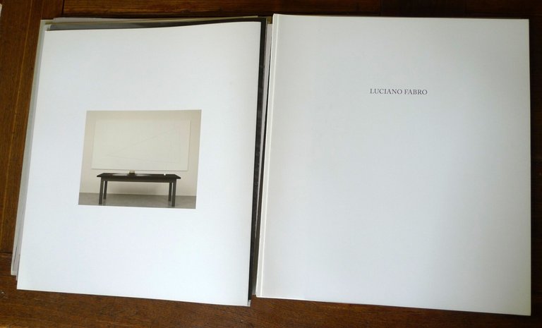 Corà,ESSENZIALE ALL'ARTE.CALZOLARI FABRO PARMIGGIANI,2006 de'Foscherari/Gli Ori