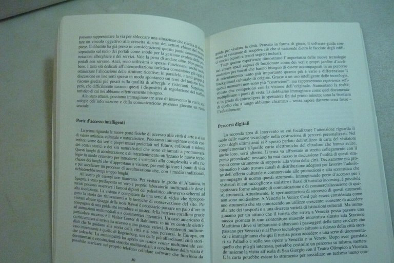 CORECOM,COMUNICARE LE CITTA D'ARTE,2007[turismo, economia, tecnologia