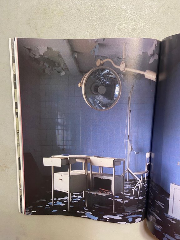 DAZED & CONFUSED Sept. 1997,n.34[douglas gordon,damien hirst | Immagine Gallery 4