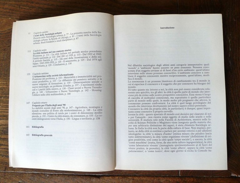 Della Pergola,LE PARTI E L'INTERO.LEZIONI DI SOCIOLOGIA URBANA,1991 CLUP