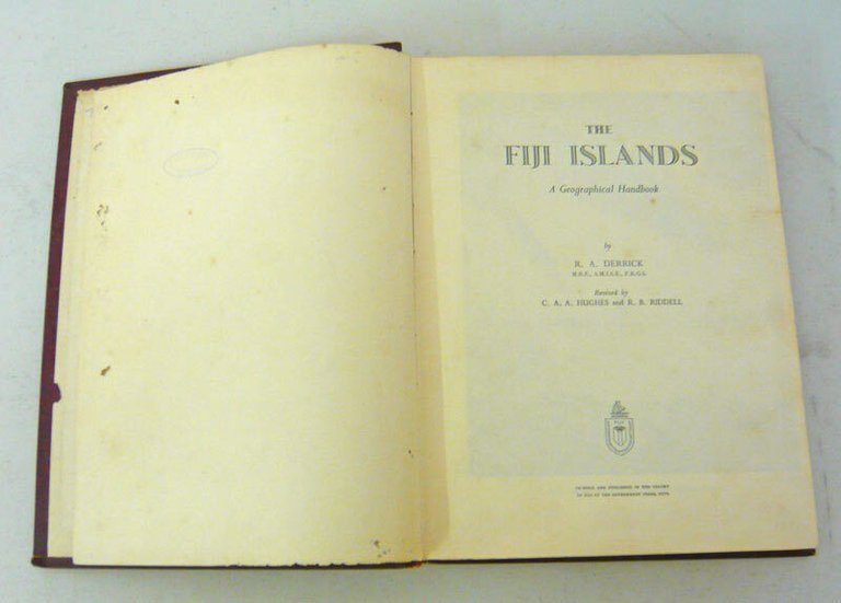 Derrick,THE FIJI ISLANDS.A Geographical Handbook,1965[fotografia,geografia