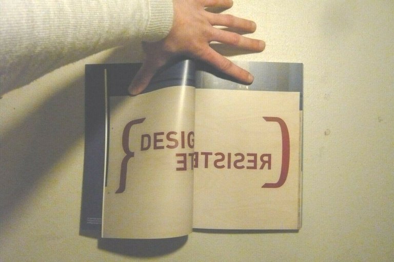 DESIGN RESISTENTE,Spazio MIL/Archivio Giovanni Sacchi, Glifo 2015