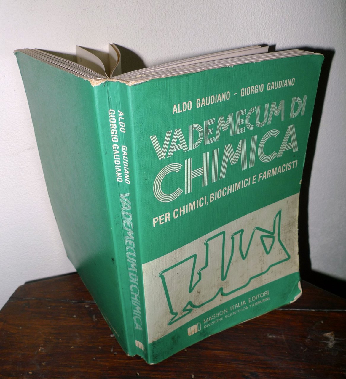 Gaudiano,VADEMECUM DI CHIMICA per chimici,biochimici e farmacisti,1982 Masson | Immagine principale