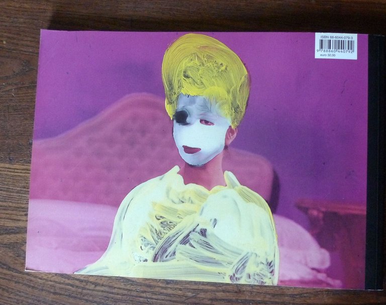 Gianluigi Toccafondo,IL CALABRONE ASSASSINO.PITTURE,2006 Fandango[illustrazione