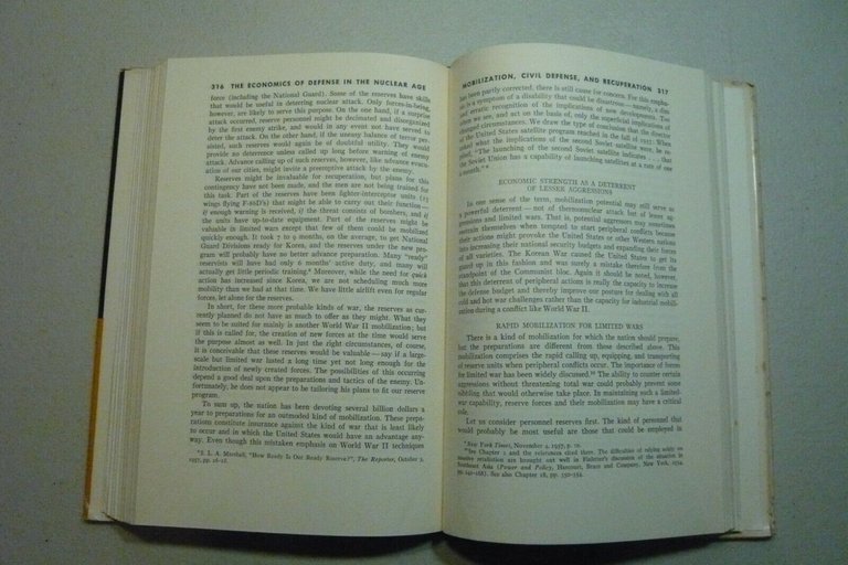 Hitch,McKean,THE ECONOMICS OF DEFENSE IN THE NUCLEAR AGE,Cambridge, 1960