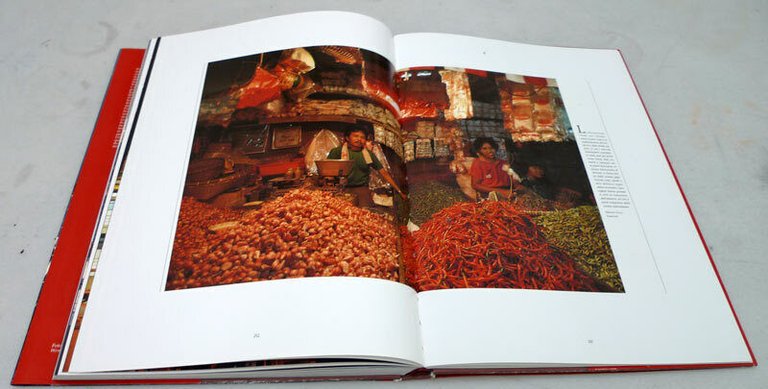 INDONESIA.POESIA E MISTERO DI UN ARCIPELAGO INCANTATO,1990 Mondadori[fotografia