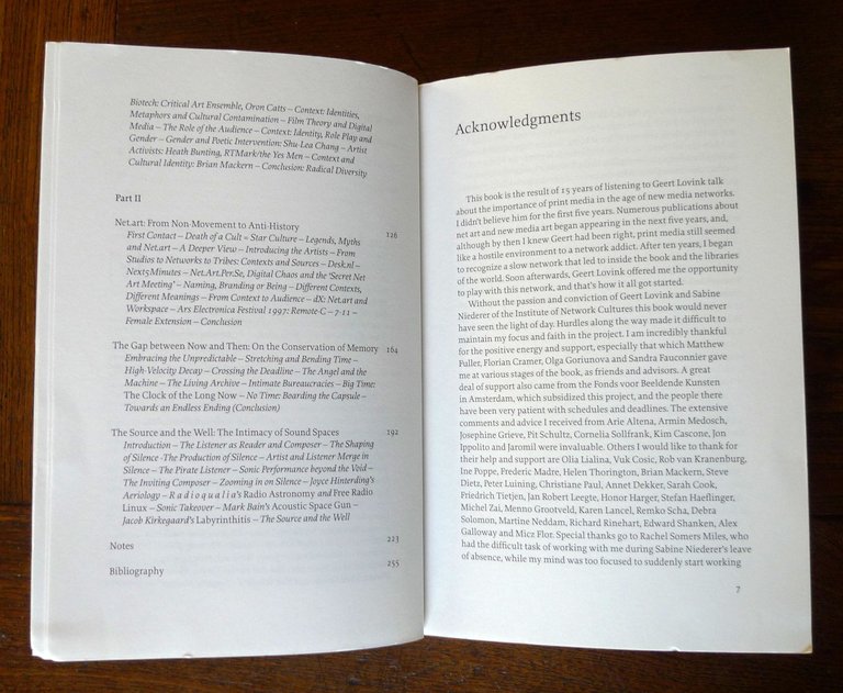 Josephine Bosma,NETTITUDES.LET'S TALK NET ART,2011 NAi/INC[ARTE,INTERNET