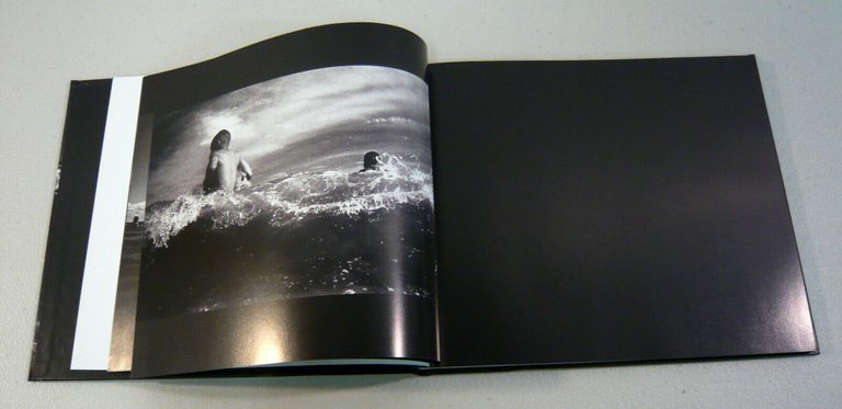 Kramer O’ Neill,TILL HUMAN VOICES WAKE US,2011[ARTE,fotografia