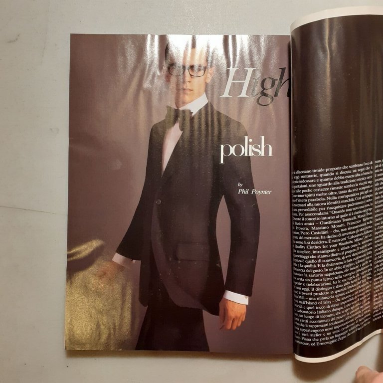 L’UOMO VOGUE N. 352 luglio/agosto 2004 Edizioni Condé Nast S.p.A