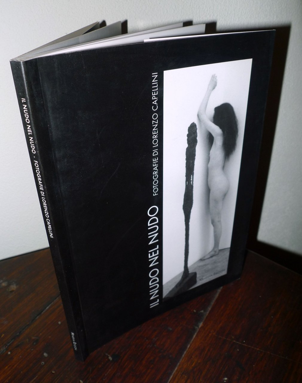 Lorenzo Capellini,IL NUDO NEL NUDO,2005 Minerva[fotografia,catalogo mostra