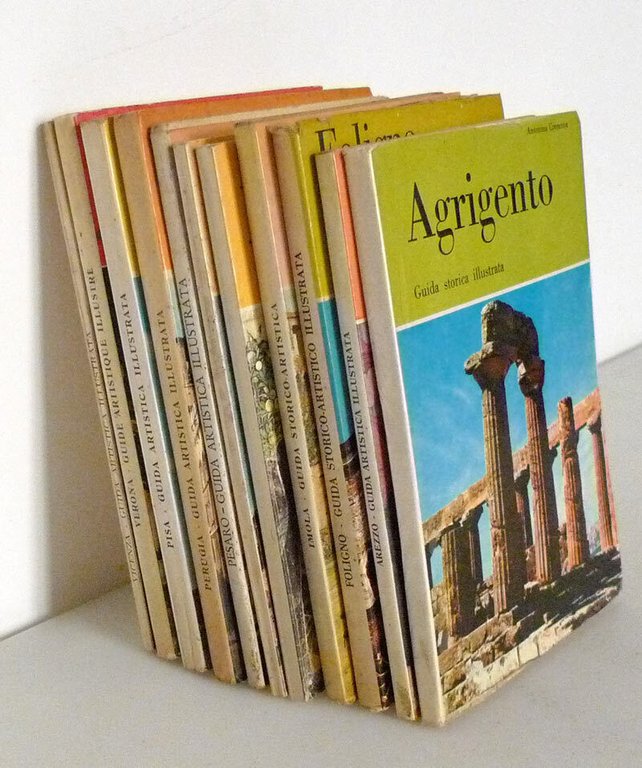 Lotto GUIDE ARTISTICHE ILLUSTRATE,Moneta[Agrigento,Arezzo,Foligno,Imola,Verona