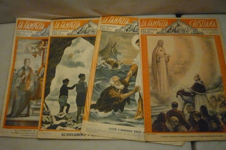 Lotto LA FAMIGLIA CRISTIANA.Settimanale per le famiglie,1942/42/43/45[29 num.