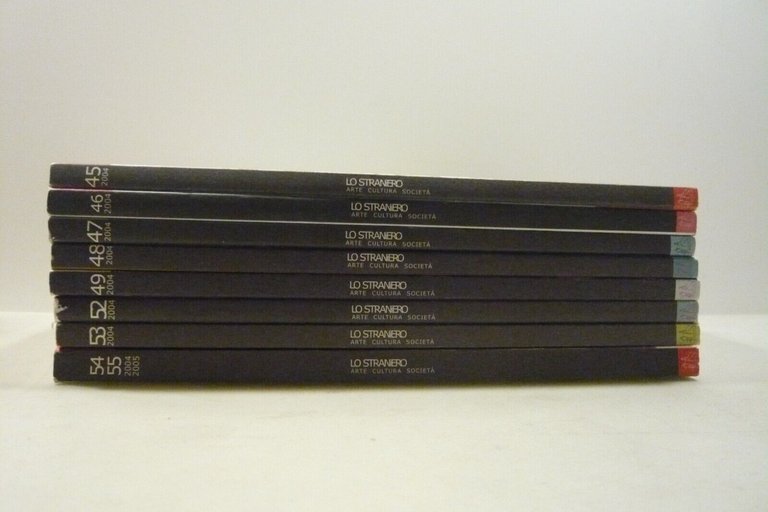 Lotto LO STRANIERO. Arte cultura società,2004[8 numeri,Goffredo Fofi