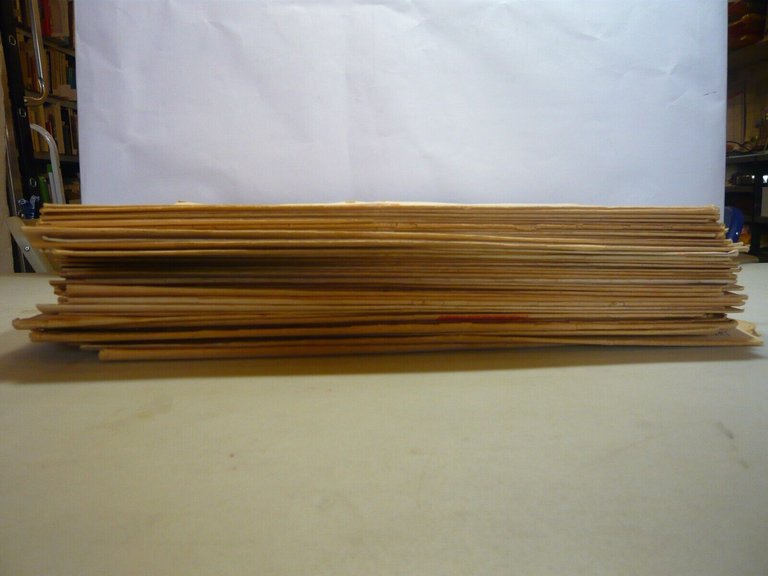 Lotto RINASCITA.Settimanale fondato da Palmiro Togliatti, 1973[38 numeri