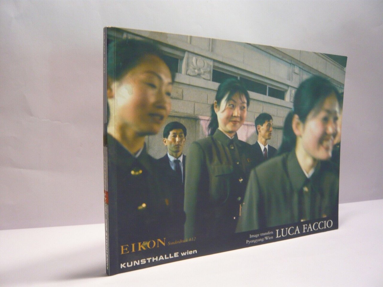 Luca Faccio,IMAGE TRANSFERS - PYONGYANG/WIE,Eikon 2006[fotografia
