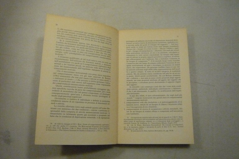 Lumbelli,LA NOVITA’ COME RISORSA EDUCATIVA,Franco Angeli 1983[infanzia