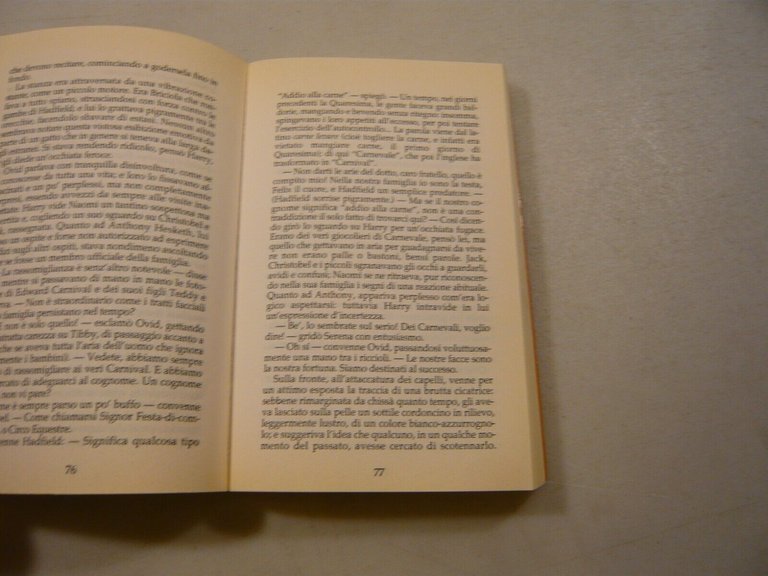 Margaret Mahy,L’ESPERIMENTO DI E. CARNIVAL,Mondadori 1993