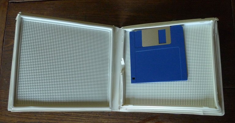 METANETWORK 2000 2 1993.RIVISTA SU FLOPPY DISK PER COMUNITÀ VIRTUALI[hacker … | Immagine Gallery 3