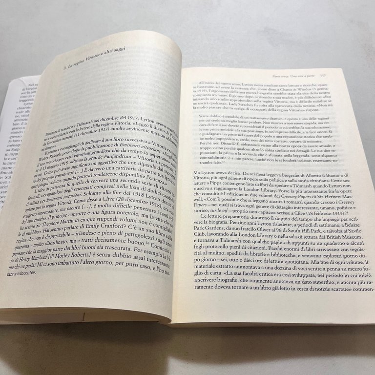 Michael Holroyd,LYTTON STRACHEY.L’arte di vivere a Bloomsbury,il Saggiatore 2011