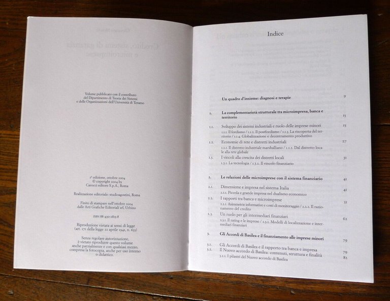 Morelli,CREDITO, SISTEMI DI GARANZIA E MICROIMPRESE,2004 Carocci[ECONOMIA