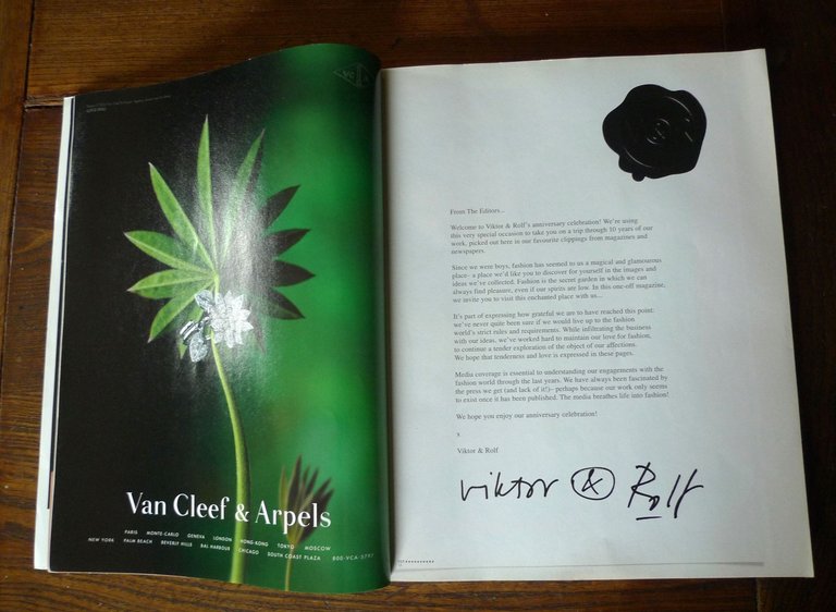 N° E MAGAZINE 2003.VIKTOR & ROLF.PREMIÈRE DÉCENNIE[moda,fashion