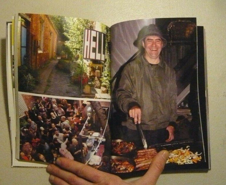 NO SOUL FOR SALE,Tate modern.14-16 2010[catalogo mostra,Cattelan,Cecilia Alemani