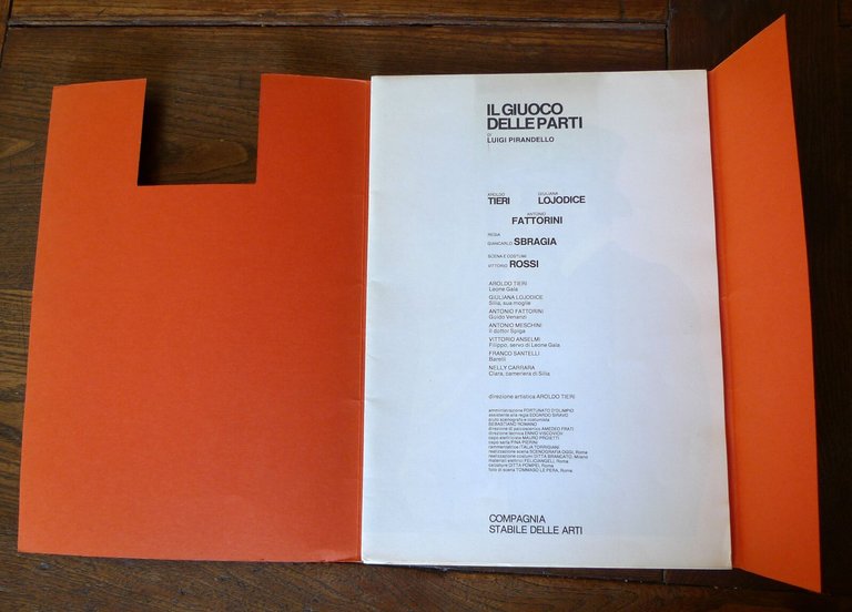 Pirandello,IL GIUOCO DELLE PARTI.LOCANDINA+BROCHURE[teatro,Sbragia,Tieri