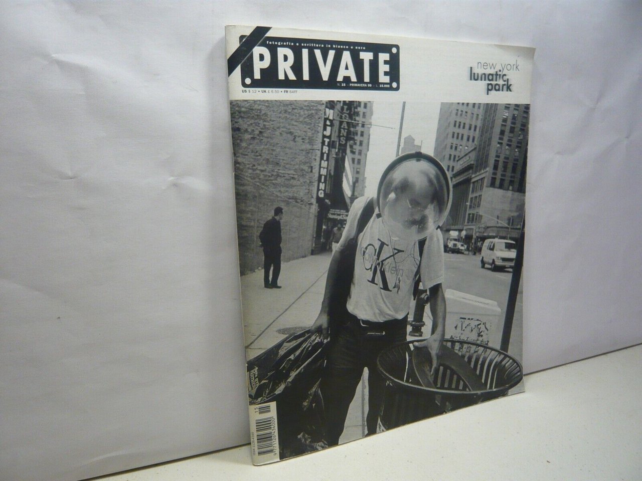 PRIVATE n.15 Ney York- Lunatic Park.Fotografia e scrittura in bianco …