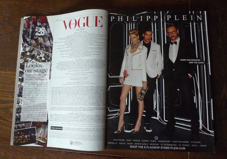 Rivista VOGUE Italia n.749 Gennaio 2013.GLOBAL[Fei Fei Sun,Li Yuchun,MODA