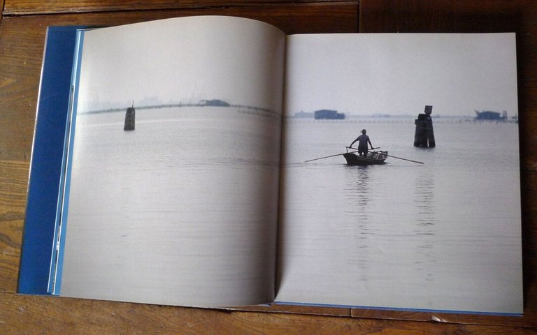 Rosario Bonavoglia,VENICE.FASCINATION AND COLORS,2002 Silvana[fotografie,Venezia