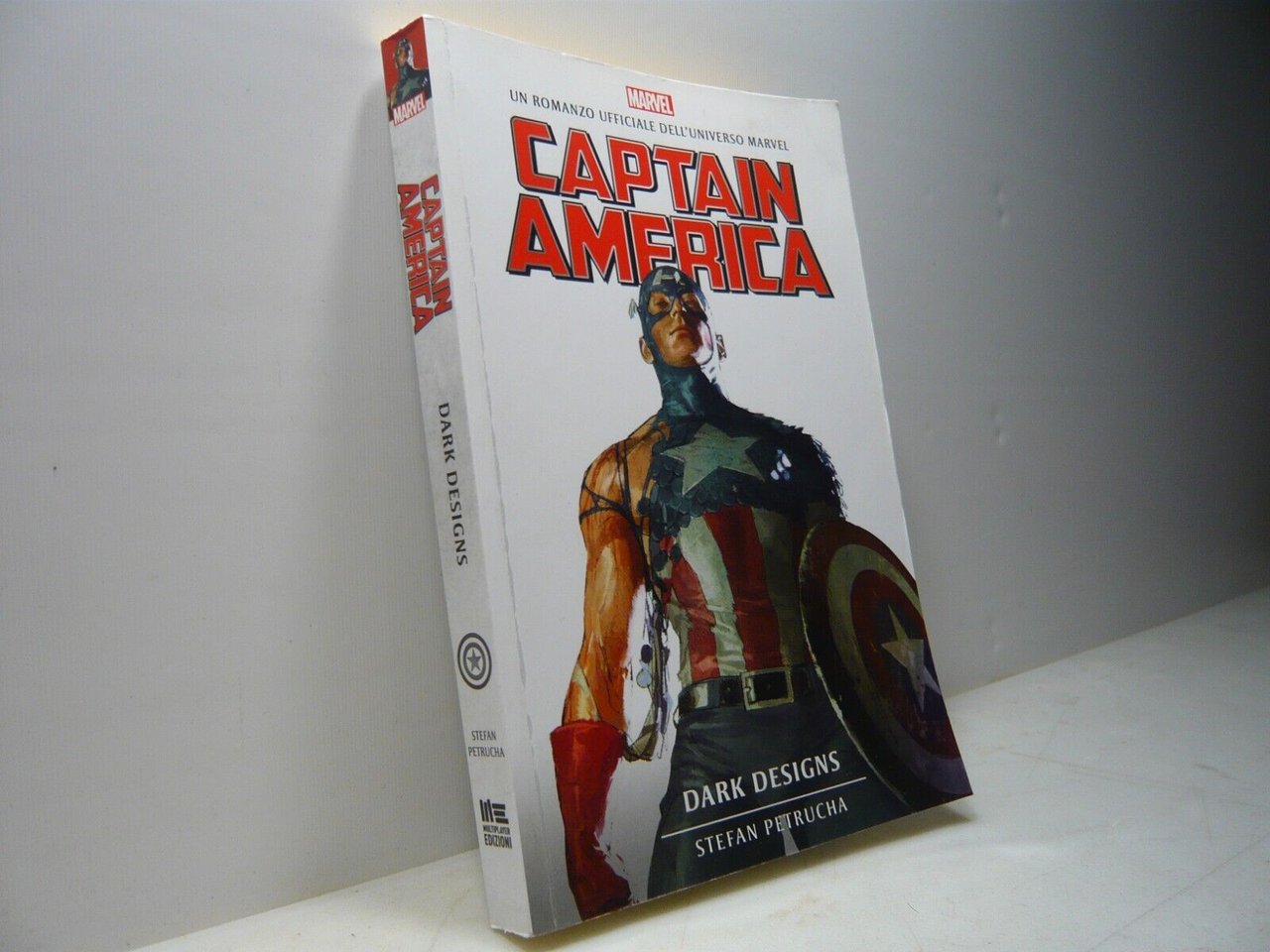 Stefan Petrucha ,CAPTAIN AMERICA.Dark designs,2021