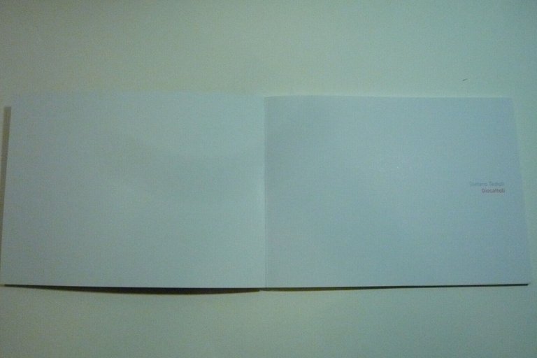 Tedioli,GIOCATTOLI, Bologna, 2005[fotografia