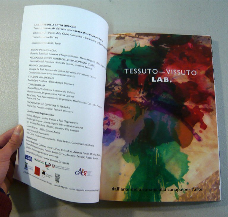TESSUTO-VISSUTO LAB.Dall’arte della canapa alla canapa per l’arte,2013 Bologna