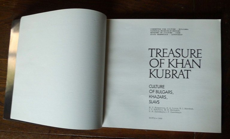 TREASURE OF KHAN CUBRAT.CULTURE OF BULGARS,KHAZARS,SLAVS,1989[storia,BULGARIA