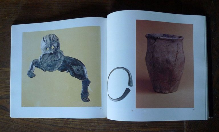 TREASURE OF KHAN CUBRAT.CULTURE OF BULGARS,KHAZARS,SLAVS,1989[storia,BULGARIA