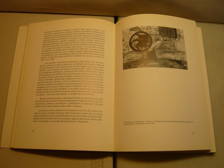 Ubaldo Delsante COLLECCHIO.Strutture rurali e vita contadina,1982