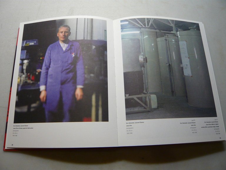 USINE.Le regard de soixante-treize artistes contemporains sur lusine,2000