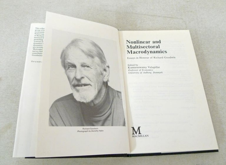 Velupillai(ed.)NONLINEAR AND MULTISECTORAL MACRODYNAMICS,1990[economia,Goodwin