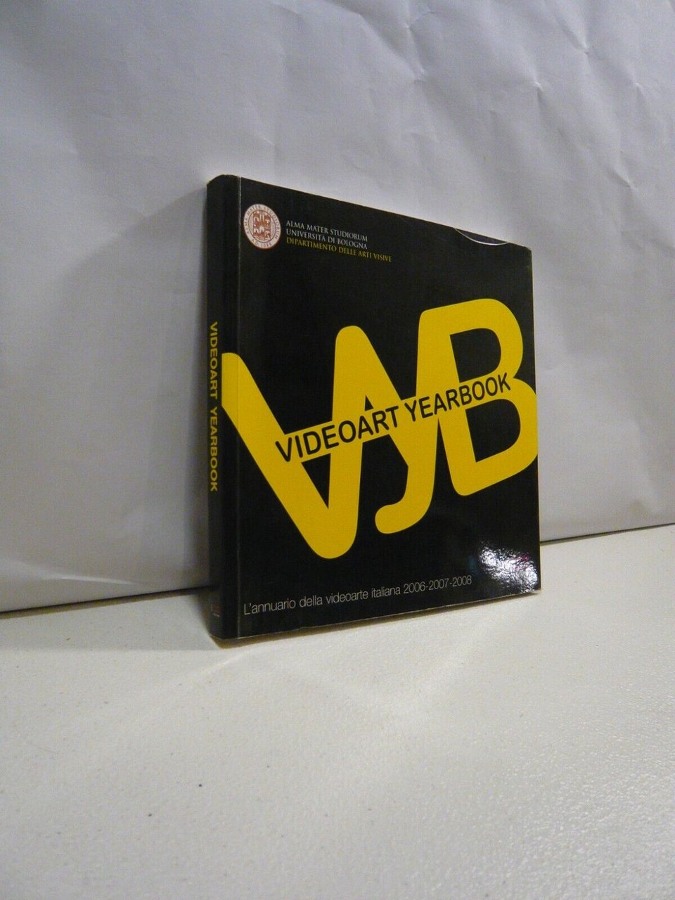 VIDEOART YEARBOOK l’annuario della videoarte italiana 2006/2007/2008